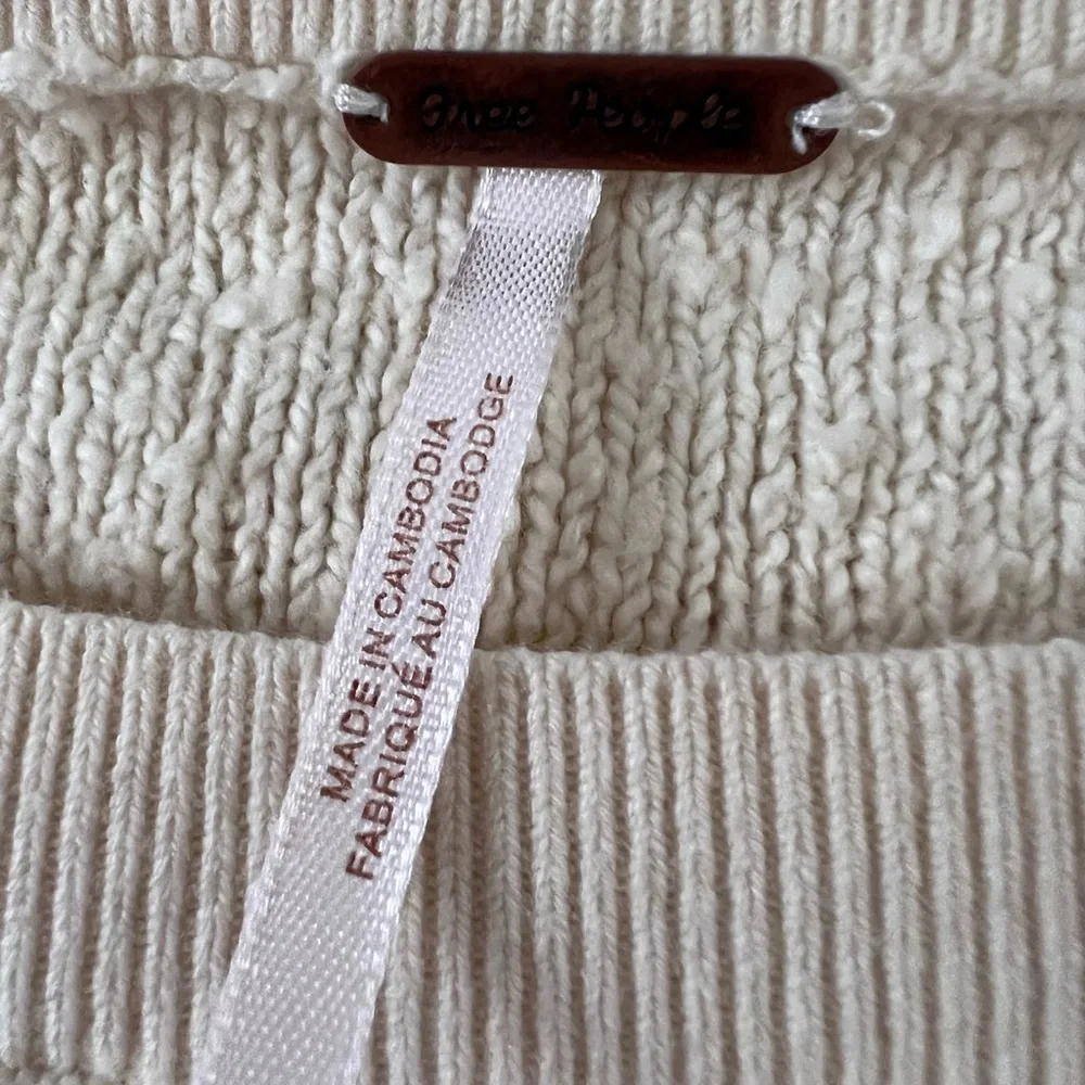 Never used free people sweatshirt - Picture 5 of 5